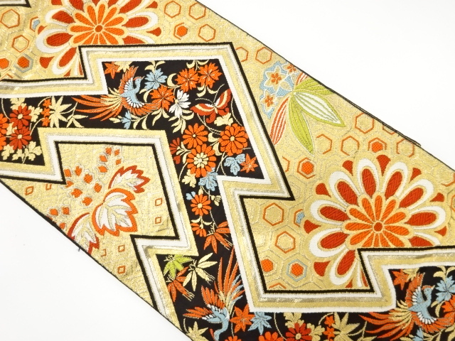 アンティーク　松皮菱に鳳凰・蝶・草花模様織り出し袋帯（着用可）